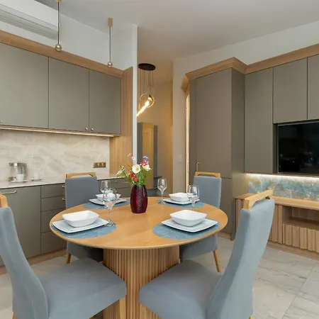 公寓 Elegancki W Sopocie Z Parkingiem I Klimatyzacja Blisko Plazy By Rent Like 索波特