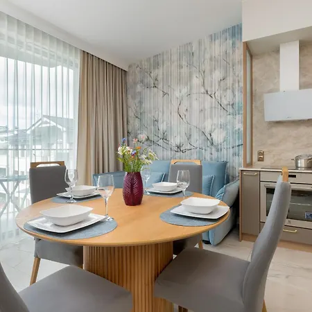 Elegancki W Sopocie Z Parkingiem I Klimatyzacja Blisko Plazy By Rent Like 公寓